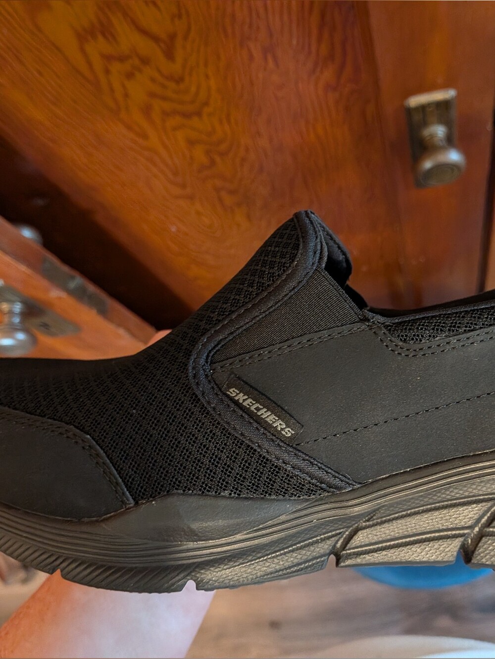 Skechers Mens Extra Wide 9.5/42.5 Black Slip-On Mesh Comfort Memory Foam Loafers - Picture 10 of 11